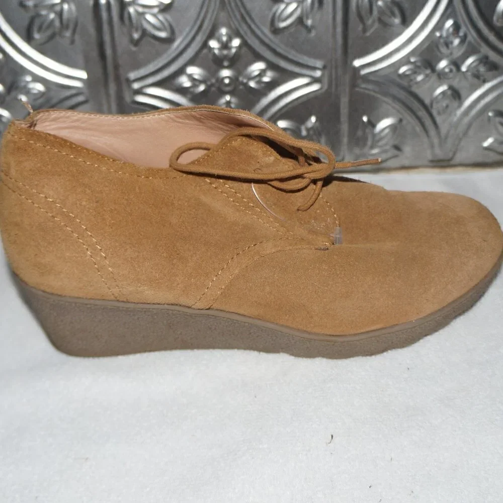Land's End Womens Size 8.5B BROWN Chakka Suede Leather Wedge Ankle Booties